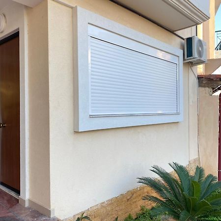 Cozy Apartment Near Airport Koropion Luaran gambar