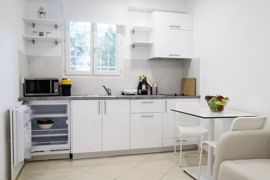 Cozy Apartment Near Airport Koropion Luaran gambar